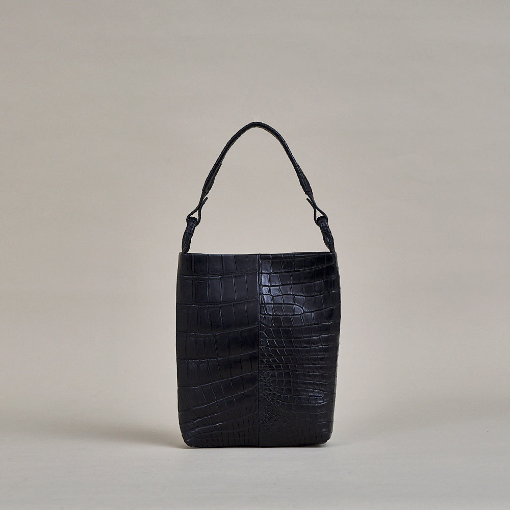 CWS deformer bag / co22fwcws010 / crocodile leather(POROSUS crocodile  leather )